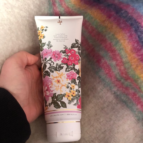 Lollia by Margot Elena 8oz ALWAYS IN ROSE perfumed shower gel - Picture 2 of 3